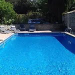 Del Re 7 Dans Avec Piscine *